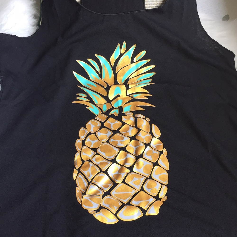 30% OFF NWT New pineapple white gray tank S M L XL - Picture 8 of 8